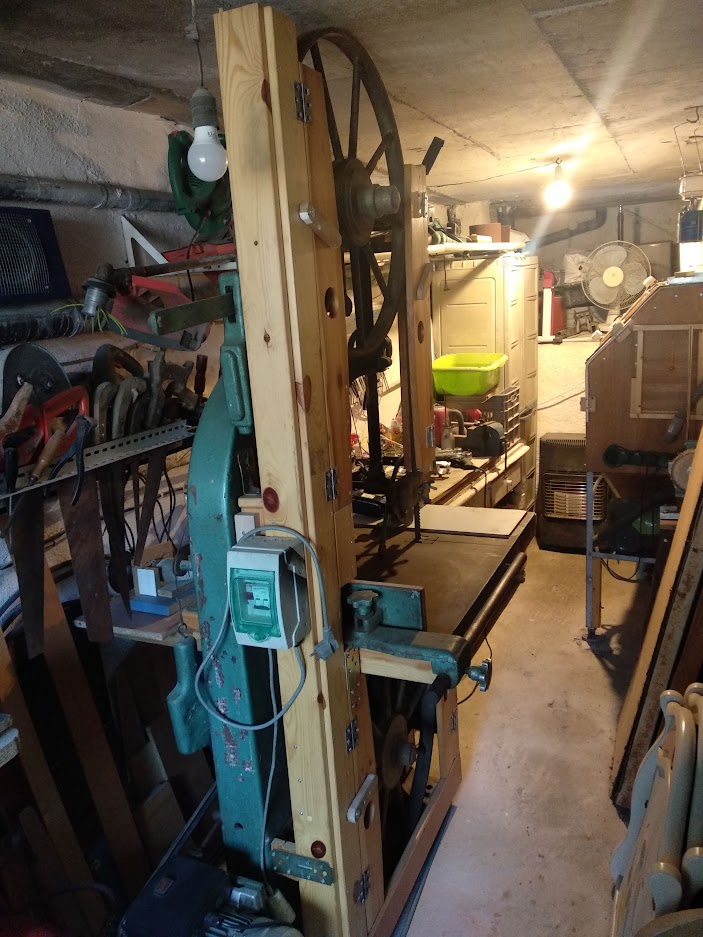 Σχετικά με εμάς